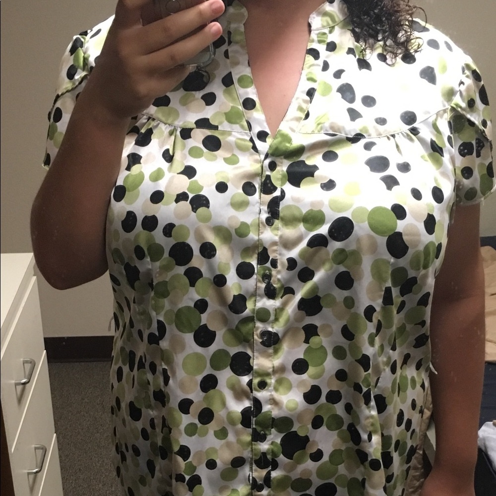 Green/Tan polka dot top